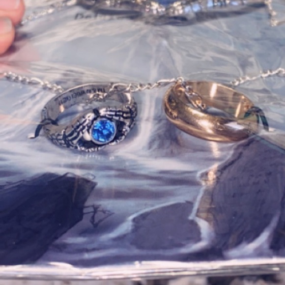 Corpse bride ring set 💙 - Picture 3 of 7